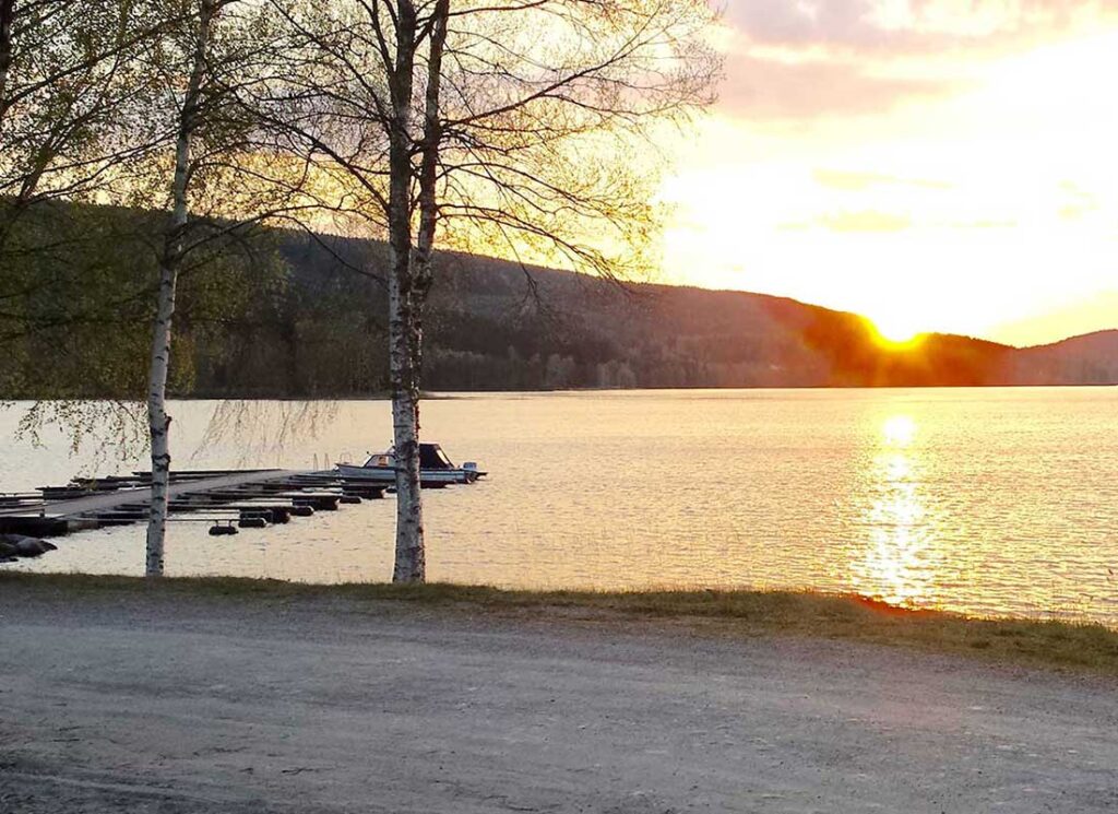 Solnedgang ved sigernes Camping i Innlandet, Kongsvinger